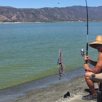 Lake Elsinore - Lakes Near Me - Lake Elsinore, California