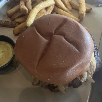 Link - Smash burger - Hot Dogs Near Me - Tallahassee, Florida Link - Smash burger - Hot Dogs Near Me - Tallahassee, Florida