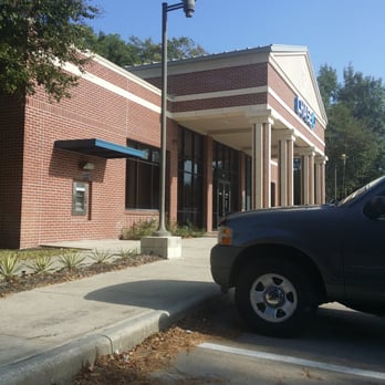 Chase Bank - Fast service, great friendly people, safe place to bank - Banks & Credit Unions Near Me - Houston, Texas Chase Bank - Fast service, great friendly people, safe place to bank - Banks & Credit Unions Near Me - Houston, Texas