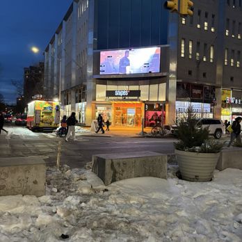 snipes restock mocha