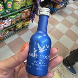 Belwood Liquors - Grey goose in aluminum bottle