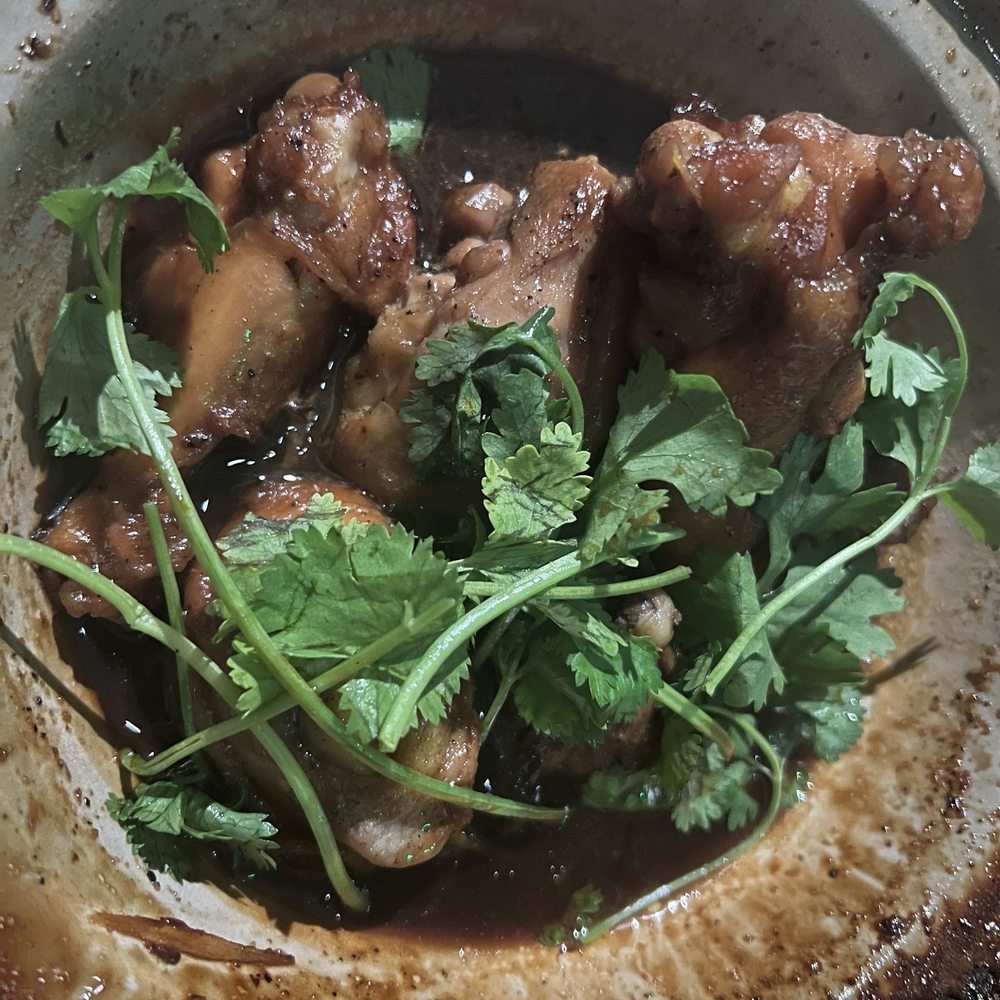 Slanted Door - Chicken clay pot is delish - Vietnamese Near Me - Napa, California