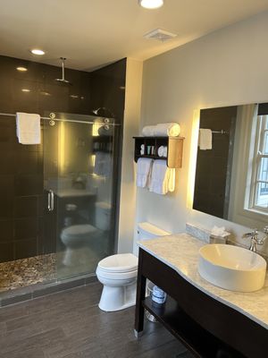 The White House Hotel by null