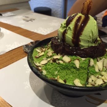 Nun Korean Desserts - Matcha red bean shaved ice - Desserts Near Me - Hong Kong, HK