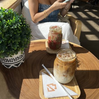 Sumaq Coffee - The cutest coffee shop! Great drinks, food, and atmosphere! 100/10 recommend!! - Coffee & Tea Near Me - Charlotte, North Carolina