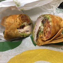 Subway - Turkey bacon guac wrap