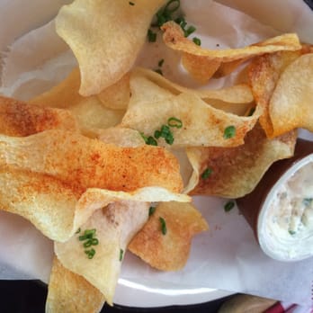 Moonshine Grill - Fresh chips with French onion dip - Southern Near Me - Austin, Texas Moonshine Grill - Fresh chips with French onion dip - Southern Near Me - Austin, Texas