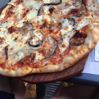 Pizzeria Rusticanella - Donna Concetta - Italian Near Me - Pisa, PI