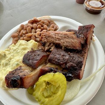 Texas Traditional Bar-B-Q - Brisket, pork ribs delicious potato salad and red beans! - Barbeque Near Me - Manor, Texas Texas Traditional Bar-B-Q - Brisket, pork ribs delicious potato salad and red beans! - Barbeque Near Me - Manor, Texas
