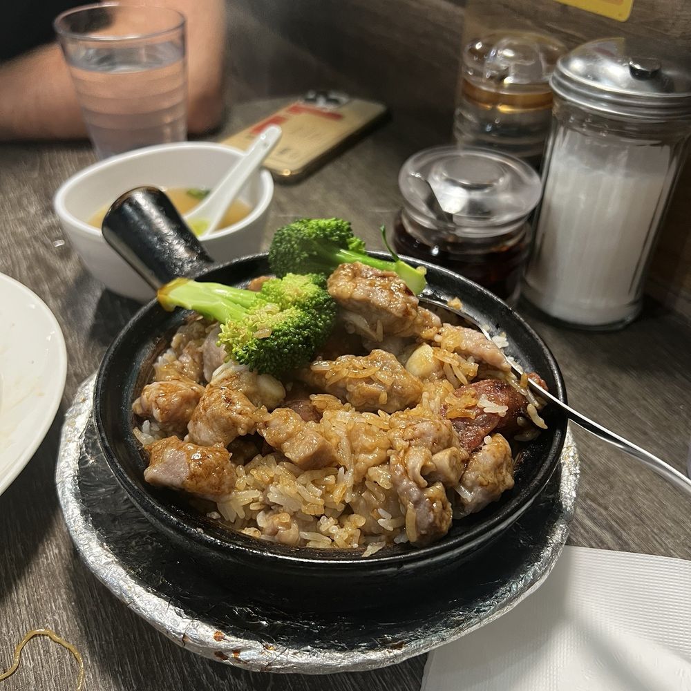 A+ Hong Kong Kitchen - P11. Spareribs and Chinese Sausage Rice Stone Pot - Cantonese Near Me - Seattle, Washington A+ Hong Kong Kitchen - P11. Spareribs and Chinese Sausage Rice Stone Pot - Cantonese Near Me - Seattle, Washington