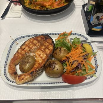 O Cerveirense - Portuguese Near Me - Lisbon, 11