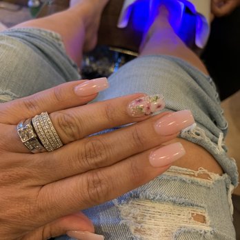 Bella Nail Salon - Beautiful nails by Sophie - Nail Salons Near Me - Pittsburg, California Bella Nail Salon - Beautiful nails by Sophie - Nail Salons Near Me - Pittsburg, California