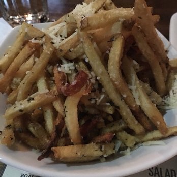 Union Social Eatery - Truffle fries - Gastropubs Near Me - Toronto, Ontario Union Social Eatery - Truffle fries - Gastropubs Near Me - Toronto, Ontario