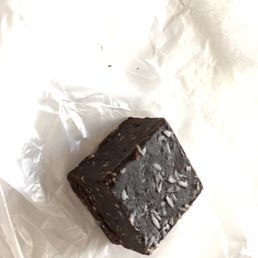 Vegan chocolate coconut square Vegan chocolate coconut square