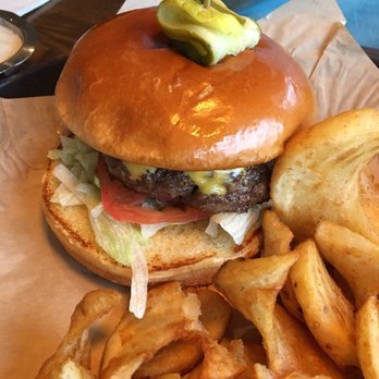 Cin Cin Burger BAR - Speakeasy Deluxe! - Burgers Near Me - Winston-Salem, North Carolina