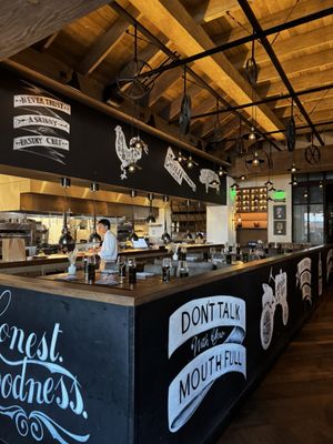 Yardbird Table & Bar by null