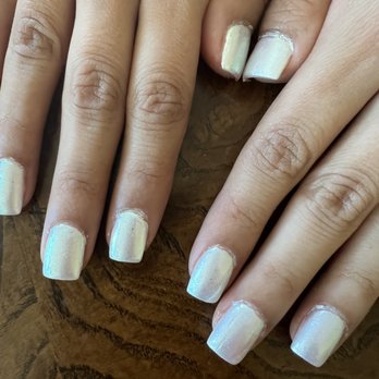 209 Nails Lounge - Nail Salons Near Me - Stockton, California