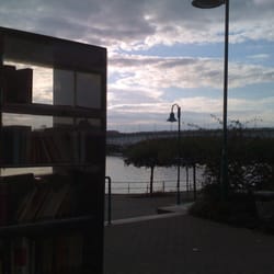 Öffentlicher Bücherschrank