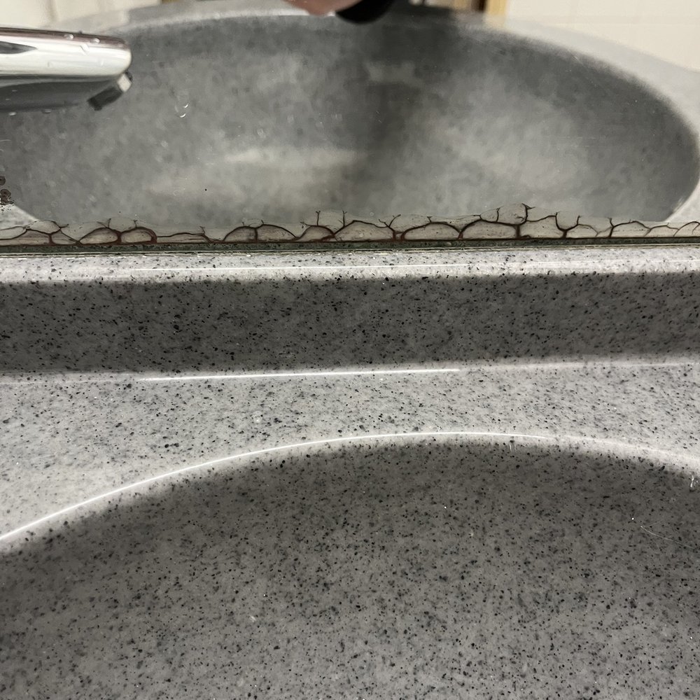 Kyriad - Bathroom mirror - Hotels Near Me - Torcy, 77
