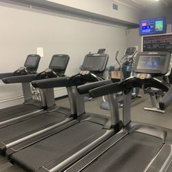 Vista Fitness 24