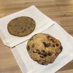 Nambah Coffee - Chocolate chip scone and chocolate chip cookie