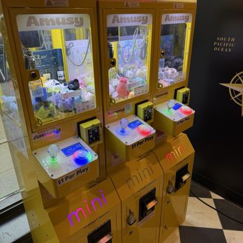 Rabbit Rabbit Tea - Claw machines - Bubble Tea Near Me - Seattle, Washington Rabbit Rabbit Tea - Claw machines - Bubble Tea Near Me - Seattle, Washington