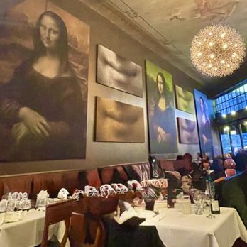 Mona Lisa Restaurant & Bar - Inside - Italian Near Me - San Francisco, California Mona Lisa Restaurant & Bar - Inside - Italian Near Me - San Francisco, California