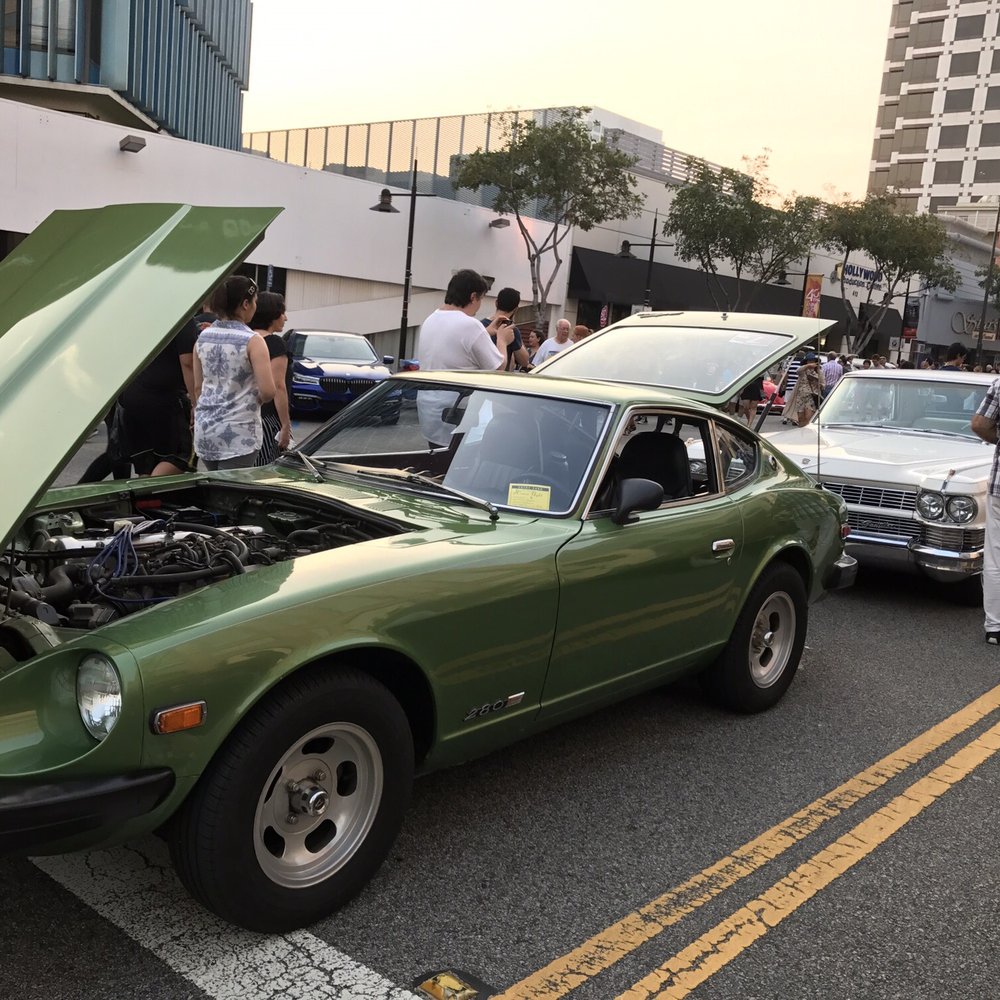Glendale Cruise Night - So many cool, classic, vintage & meticulously restored vehicles@ Glendale Cruise Night - Festivals Near Me - Glendale, California Glendale Cruise Night - So many cool, classic, vintage & meticulously restored vehicles@ Glendale Cruise Night - Festivals Near Me - Glendale, California