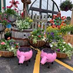 S & H Nursery