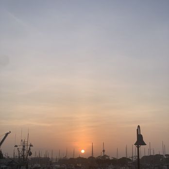 Cal Boat Diving - Sunrise - Snorkeling Near Me - Ventura, California