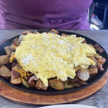 Lucky Brunch - Triple Meat Omelet - Breakfast & Brunch Near Me - Sterling Heights, Michigan Lucky Brunch - Triple Meat Omelet - Breakfast & Brunch Near Me - Sterling Heights, Michigan