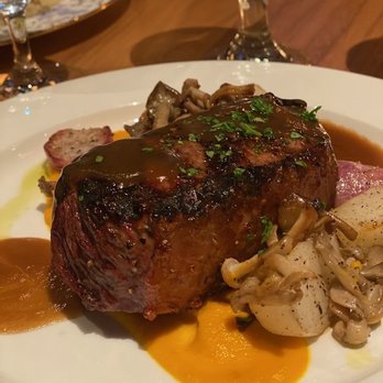 Monarch Restaurant - Sirloin steak - Steakhouses Near Me - Omaha, Nebraska Monarch Restaurant - Sirloin steak - Steakhouses Near Me - Omaha, Nebraska