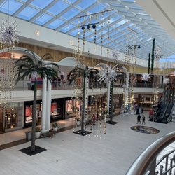 Ponce Mall