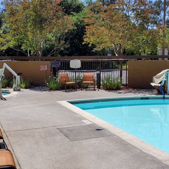Courtyard by Marriott Santa Rosa - Hotels Near Me - Santa Rosa, California Courtyard by Marriott Santa Rosa - Hotels Near Me - Santa Rosa, California