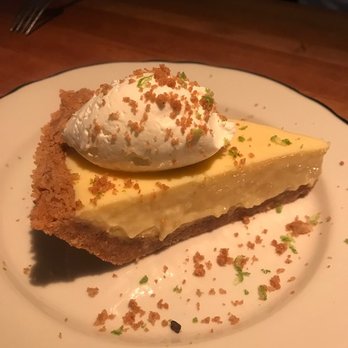 Houston's Restaurant - Steakhouses Near Me - Pasadena, California