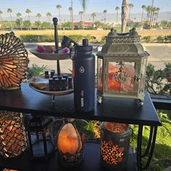 Redlands Cryo Spa - I love all the himalayan salt lights.You can buy