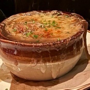 Tavern House Kitchen + Bar - French Onion Soup - New American Near Me - Newport Beach, California Tavern House Kitchen + Bar - French Onion Soup - New American Near Me - Newport Beach, California