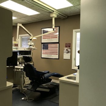Preston B. Loving, DDS - Bad angle, but in the top left corner you'll see the island in the ceiling for you to stare at while lying back. - General Dentistry Near Me - Newport News, Virginia Preston B. Loving, DDS - Bad angle, but in the top left corner you'll see the island in the ceiling for you to stare at while lying back. - General Dentistry Near Me - Newport News, Virginia