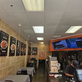 Ttobongee Chicken - Dine-in place. Clean and cute. - Korean Near Me - Pleasanton, California Ttobongee Chicken - Dine-in place. Clean and cute. - Korean Near Me - Pleasanton, California