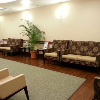 Pali Momi Outpatient Center - Nice Huge waiting room! - Medical Centers Near Me - Aiea, Hawaii Pali Momi Outpatient Center - Nice Huge waiting room! - Medical Centers Near Me - Aiea, Hawaii