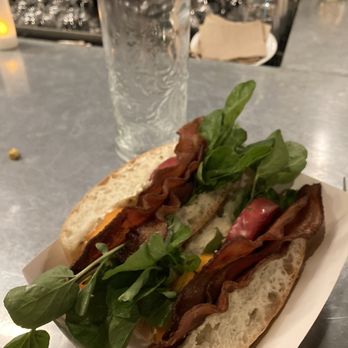 Magpie Cafe - Summer BLT - New American Near Me - Sacramento, California Magpie Cafe - Summer BLT - New American Near Me - Sacramento, California