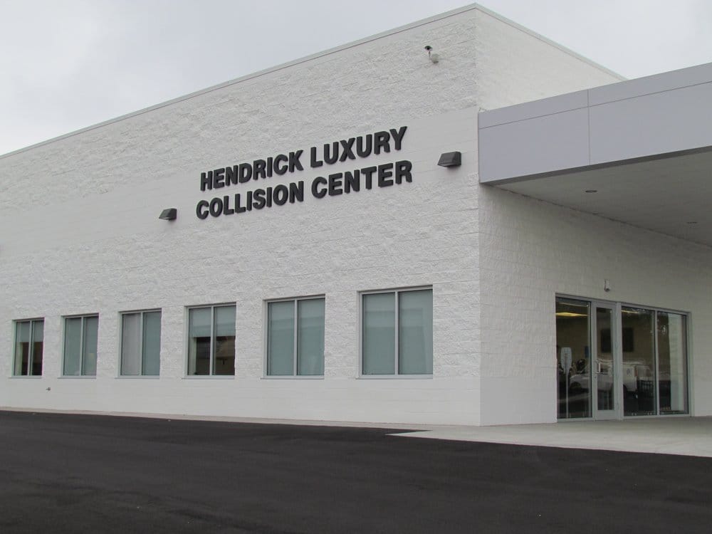 HENDRICK LUXURY COLLISION CENTER 16 Photos & 37 Reviews 5141 E