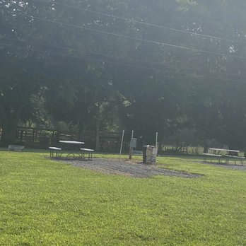 R and R Camp Ground - One kind of the sites offered at R&R - RV Parks Near Me - Dunlap, Tennessee R and R Camp Ground - One kind of the sites offered at R&R - RV Parks Near Me - Dunlap, Tennessee