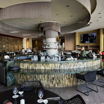 Kō - The bar - Seafood Near Me - Maui, Hawaii