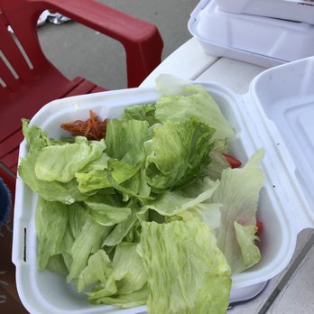 Tally's Dockside - Salad with iceberg lettuce and moldy carrots / tomatoes - Boating Near Me - White Bear Lake, Minnesota