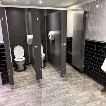 The Minories - El baño - Pubs Near Me - London, XGL The Minories - El baño - Pubs Near Me - London, XGL
