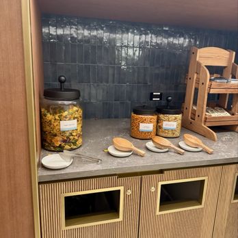 Capital One Lounge at JFK - snacks - Airport Lounges Near Me - Queens, New York