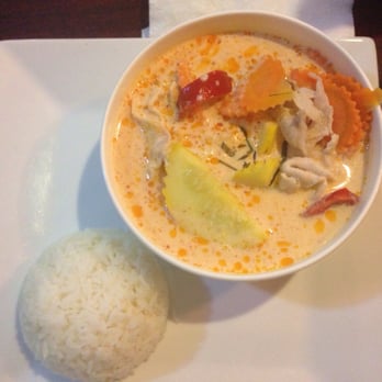 Pho Hong - The Panang curry is amazing. Try it!!! - Vietnamese Near Me - Burlington, Vermont Pho Hong - The Panang curry is amazing. Try it!!! - Vietnamese Near Me - Burlington, Vermont