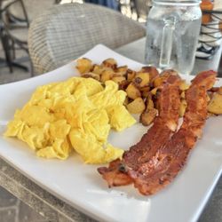 Bacon, eggs, and potatoes