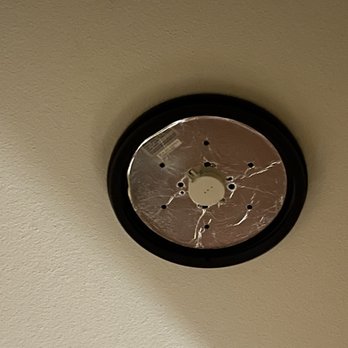 Hampton Inn Deming, NM - This was the light fixture in the entry way of the room. - Hotels Near Me - Deming, New Mexico Hampton Inn Deming, NM - This was the light fixture in the entry way of the room. - Hotels Near Me - Deming, New Mexico